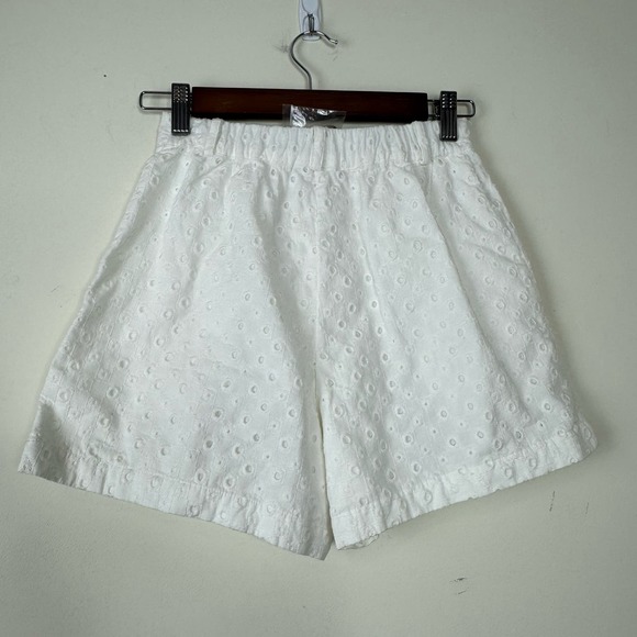 L* Space Vista Short in Eye On You Eyelet NWT Size XS - Picture 6 of 9